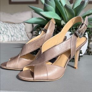 NEVER WORN !!!  Michael Kors Becky Leather Slingback Heels Size 6 1/2